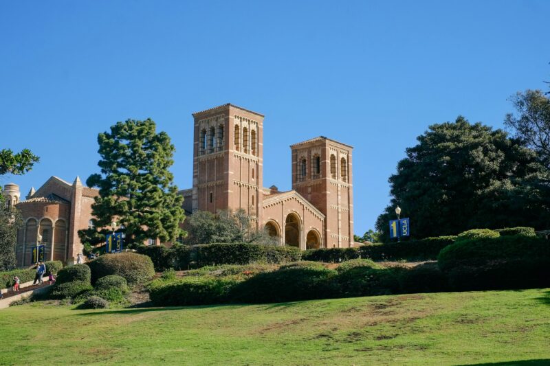 UCLA校舎