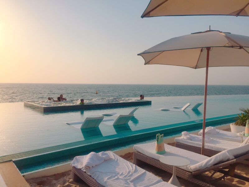 インフィニティプール