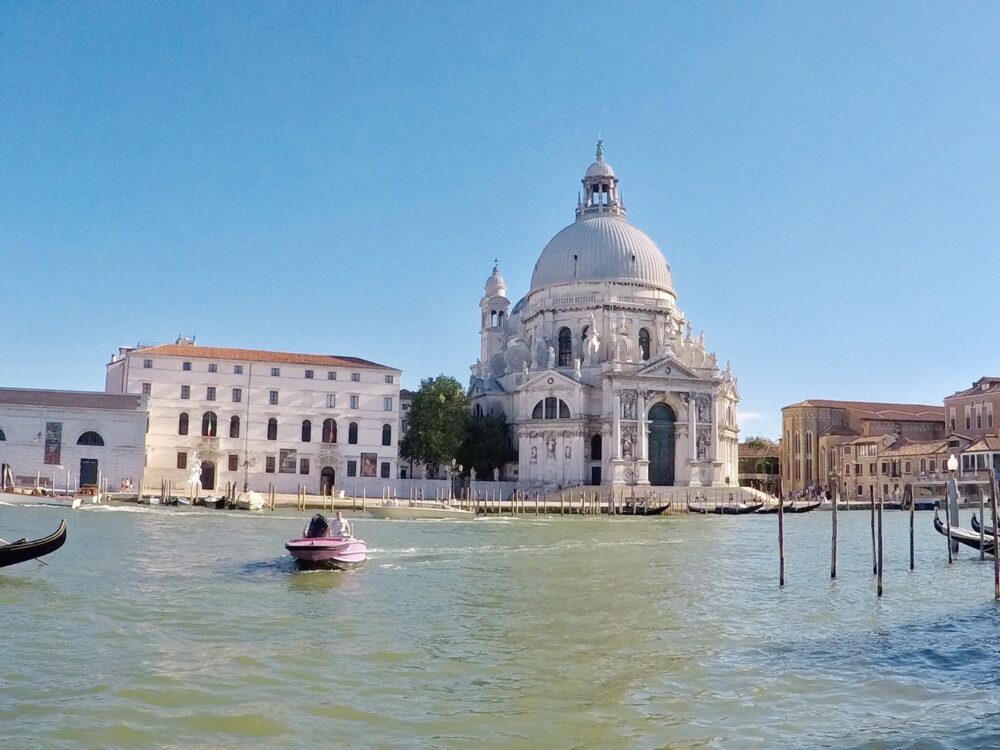 サンタ・マリア・デッラ・サルーテ教会