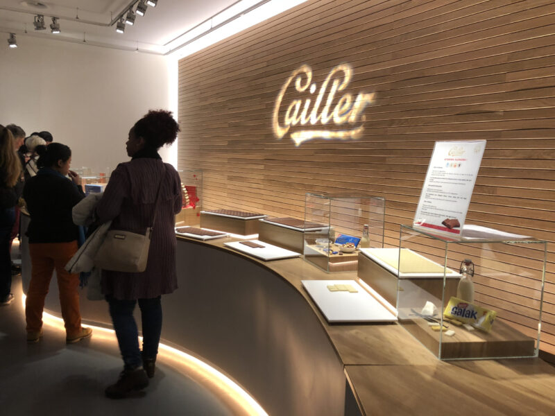 チョコレート試食コーナー