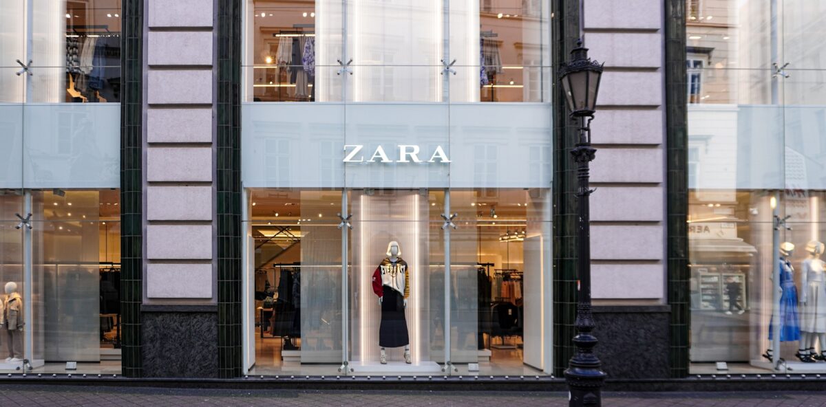 ZARA店頭