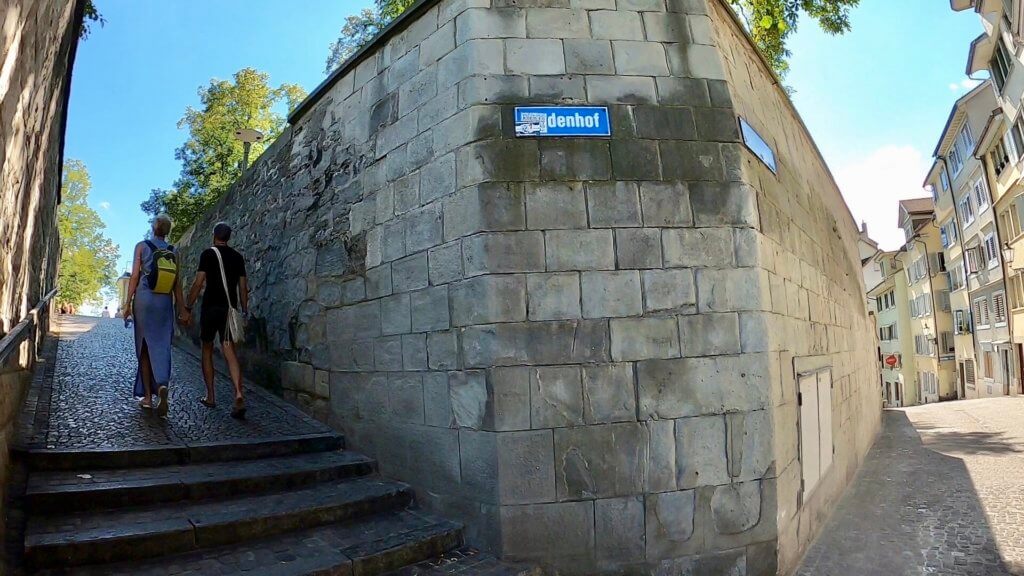 リンデンホフの丘に到着