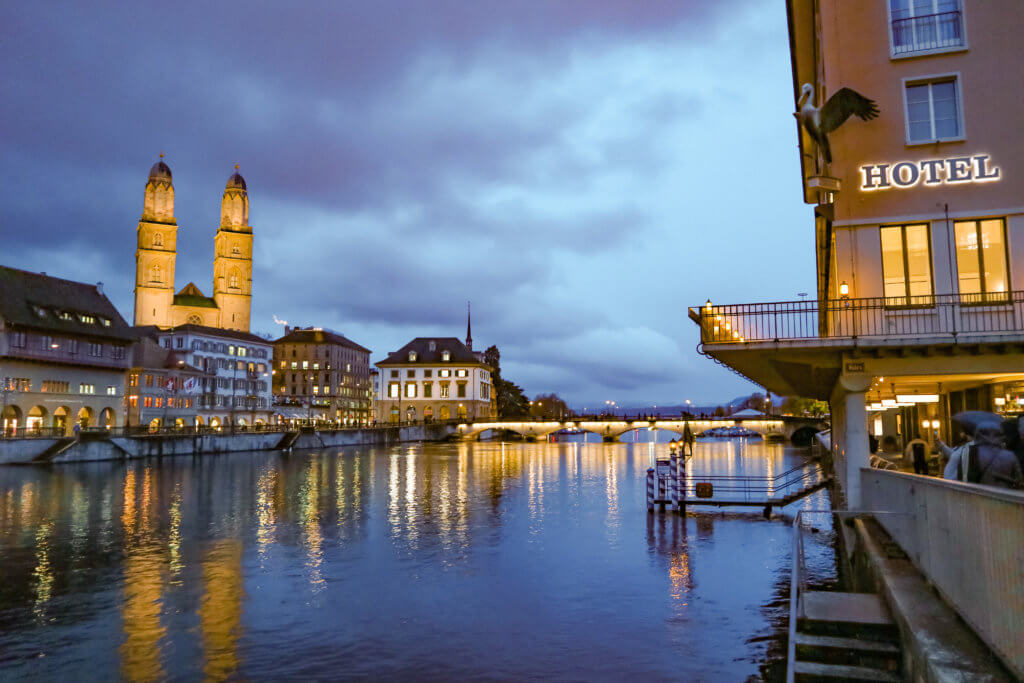 Storchen Zürich周辺の夜景