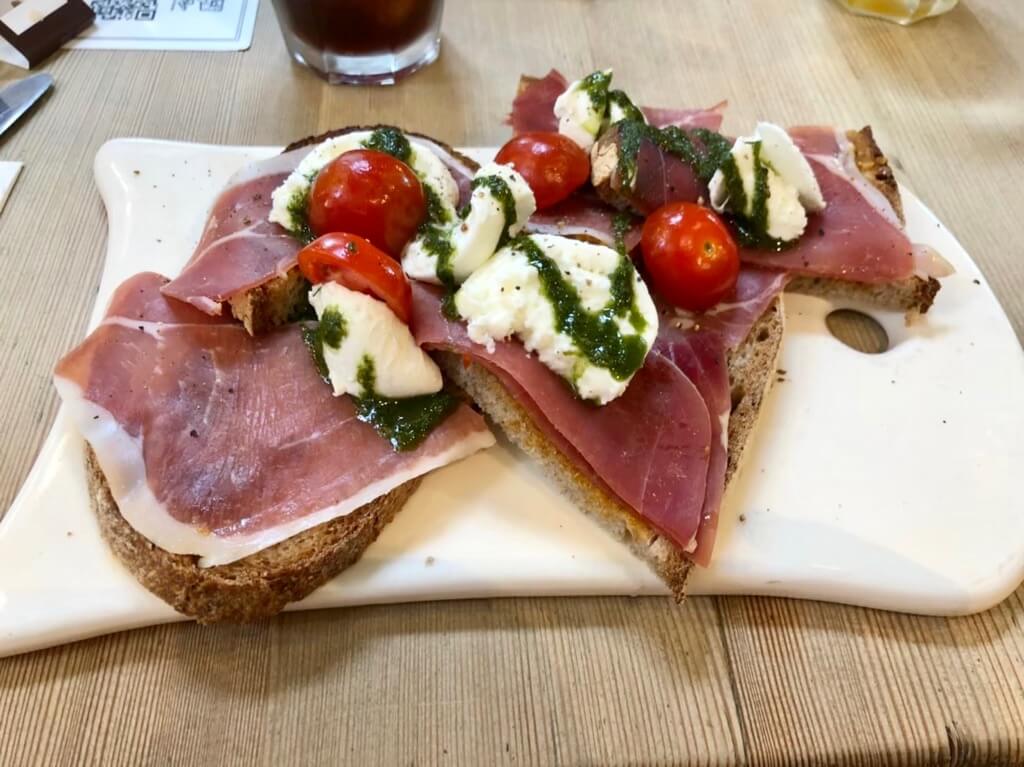 ITALIAN TARTINE