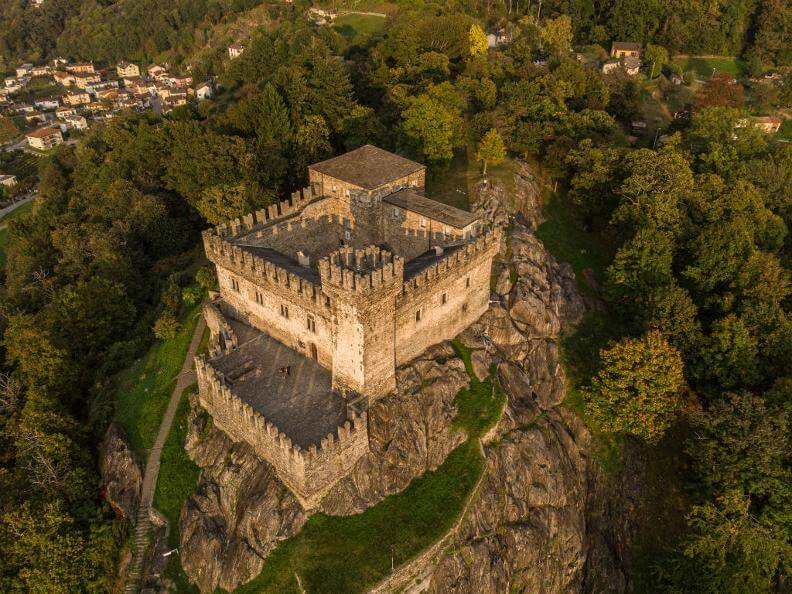 Castello di Sasso Corbaro