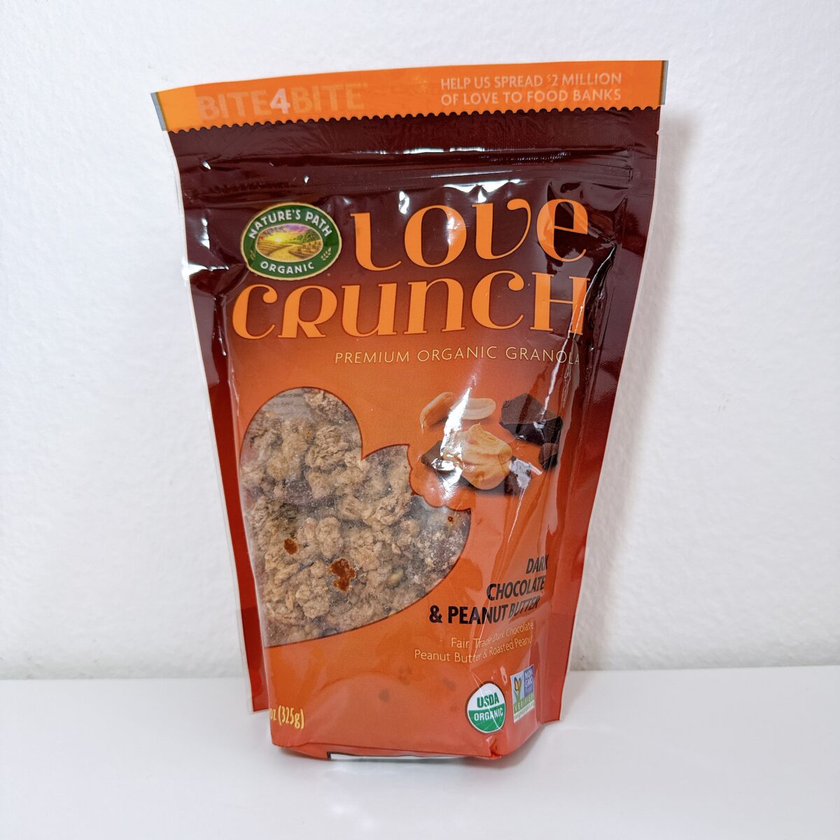 Nature’s Path ラブクランチグラノーラ ダークチョコレート＆ピーナッツバター